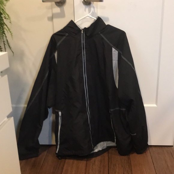 Black and grey North End windbreaker - Picture 1 of 6